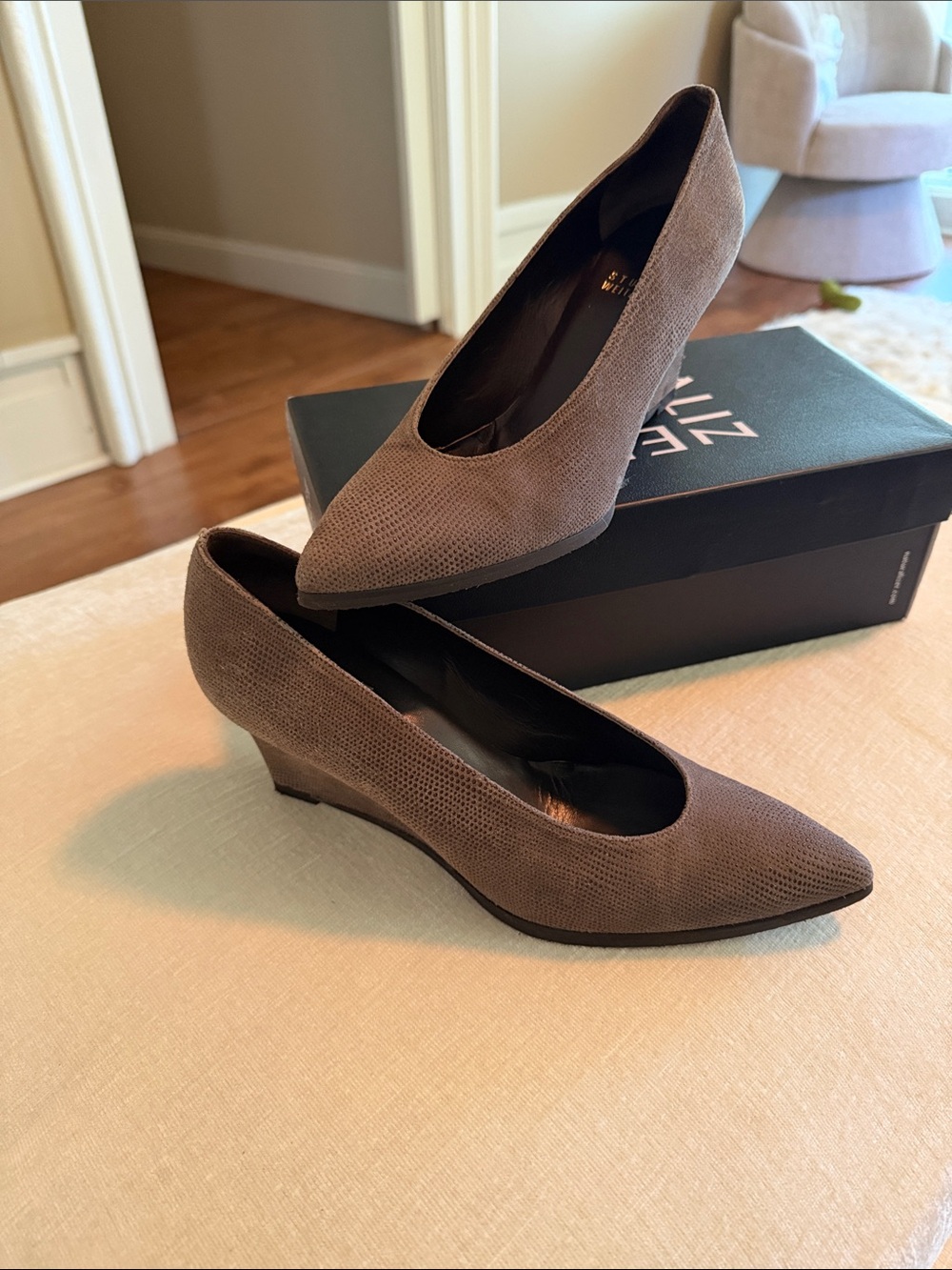 Stuart Weitzman Taupe Textured Pointed Low Wedge Pumps